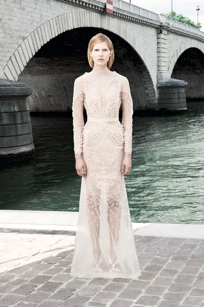 Look 13